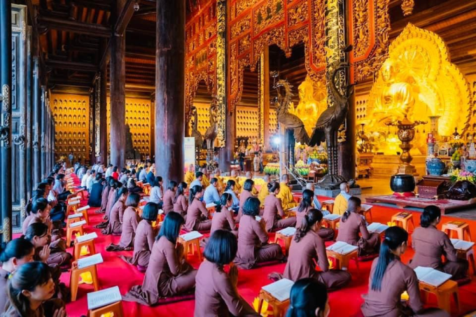 Lễ cầu nguyện hòa bình tại chùa Bái Đính